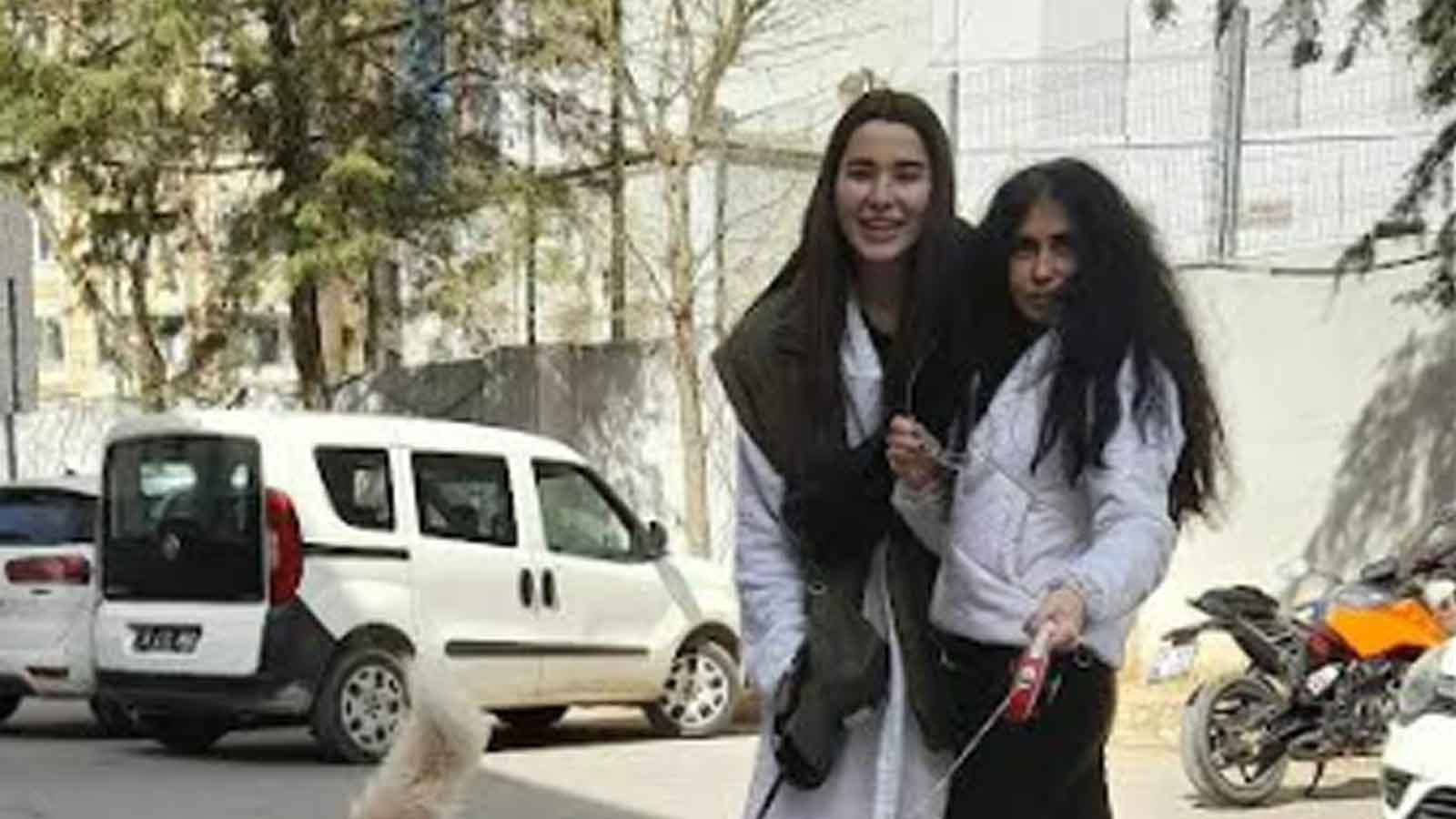 Terakkililerin Oyu Sandıkta Çiğdem Yorgancıoğlu Feyza Sevil Güngör (1)