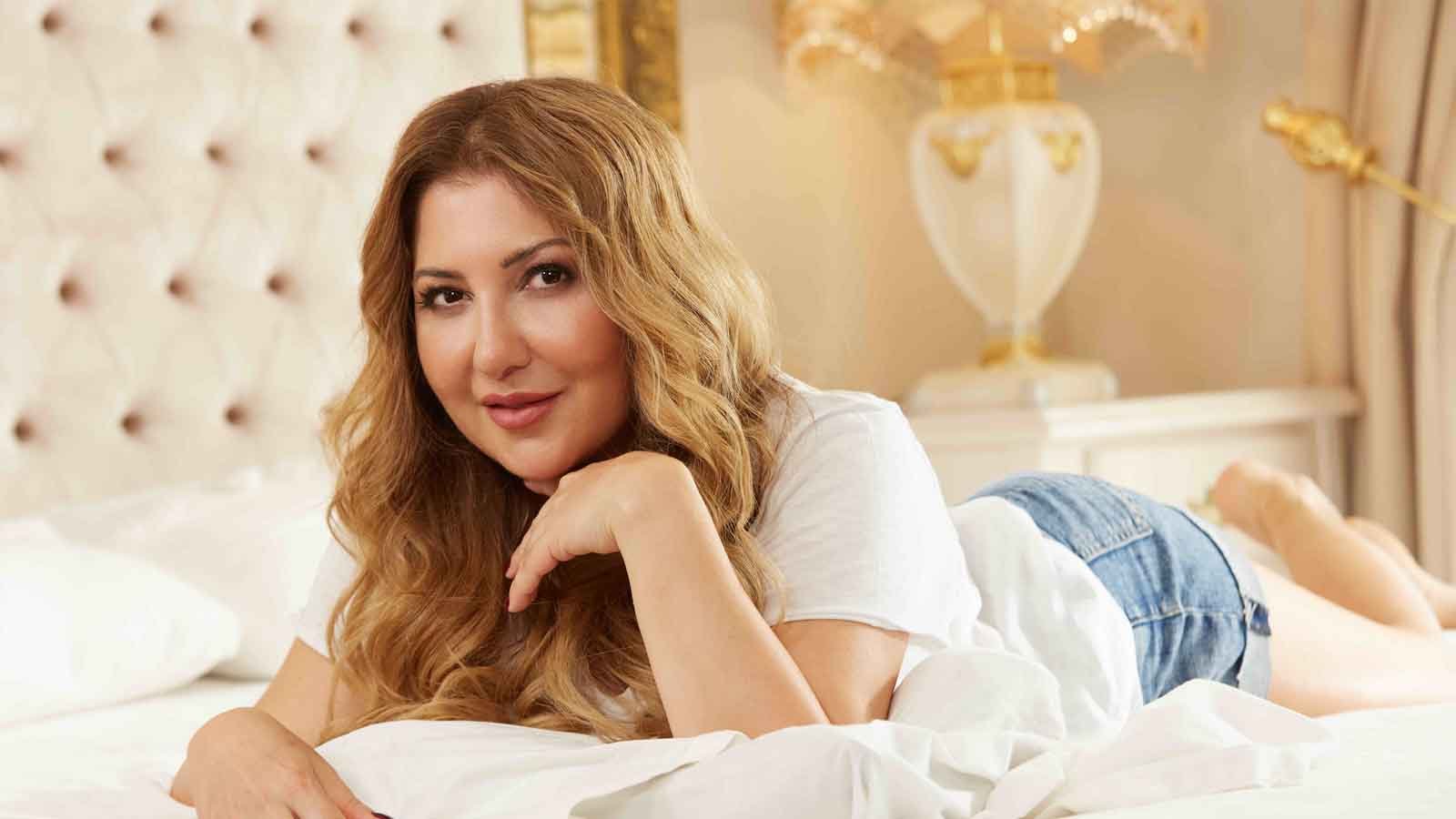 Elvan Elvan'dan Yeni Slow Şarkı Yürek İster (1)