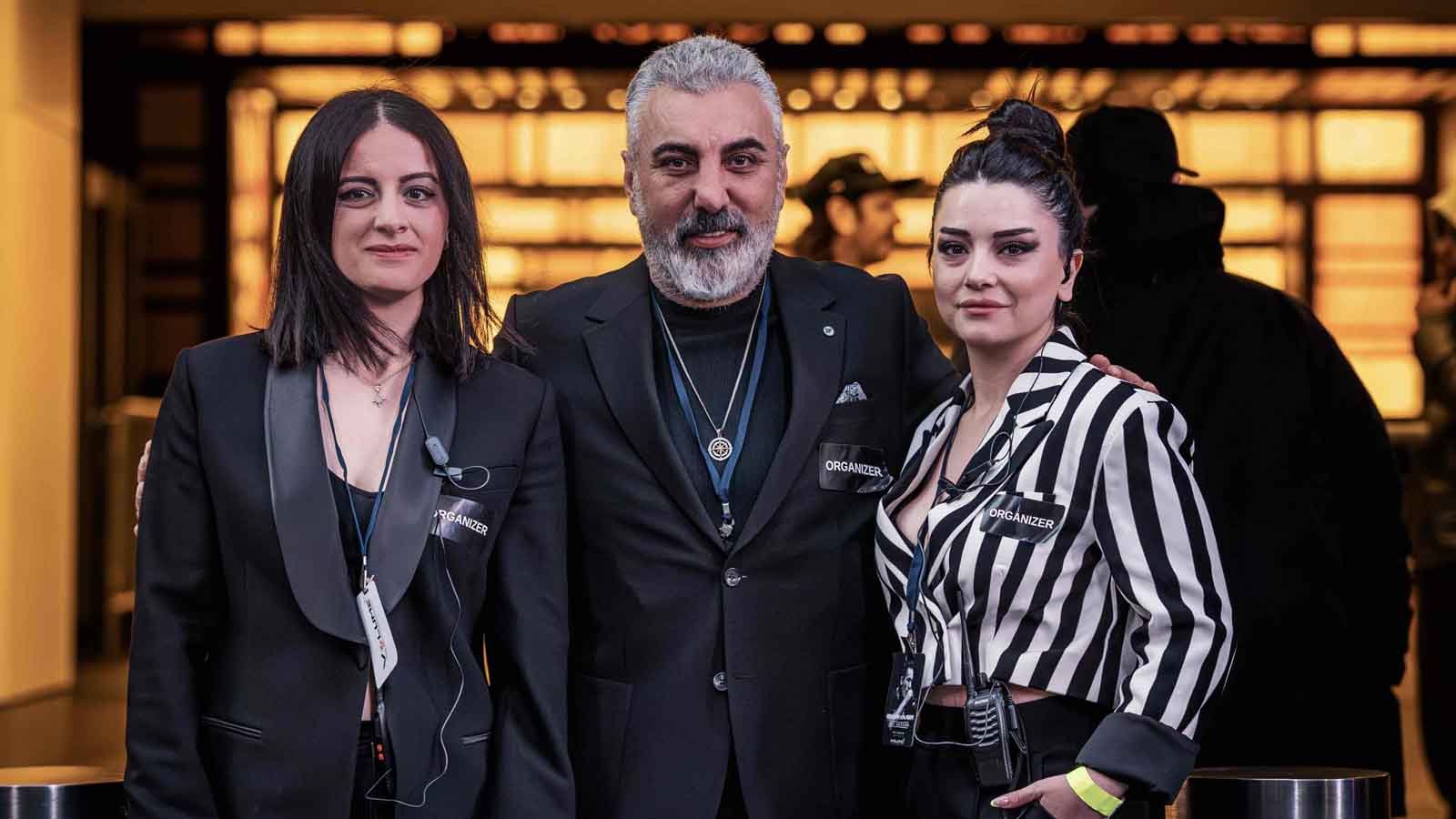 “Volume Up” ile Büyük Yankı: Türk Rapi New York’ta Sahne Aldı!