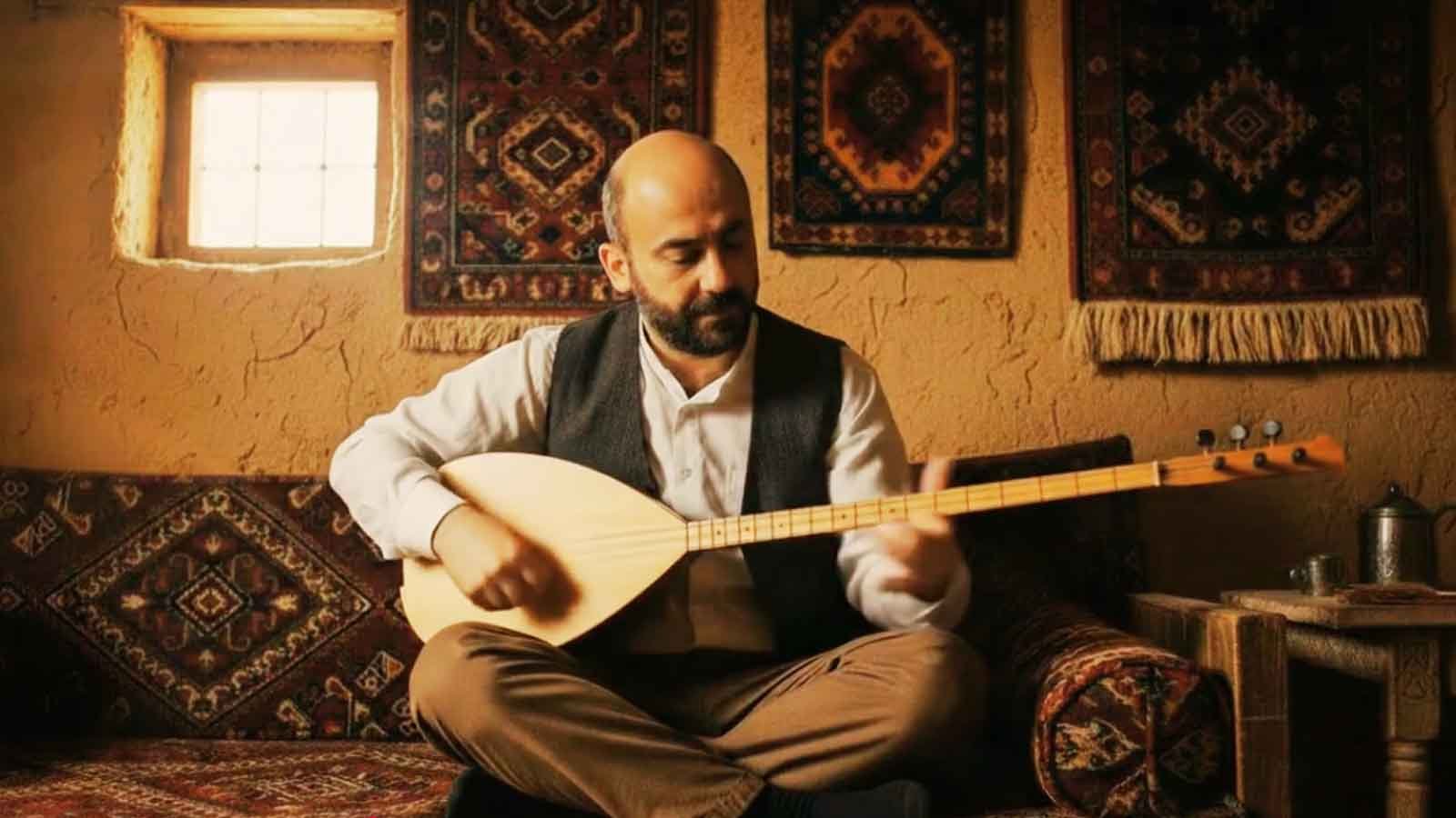 Savocan ”Hasret”: Söz ve Müziği Sanatçıya Ait 60 Eserlik Birikimin Yeni Yansıması